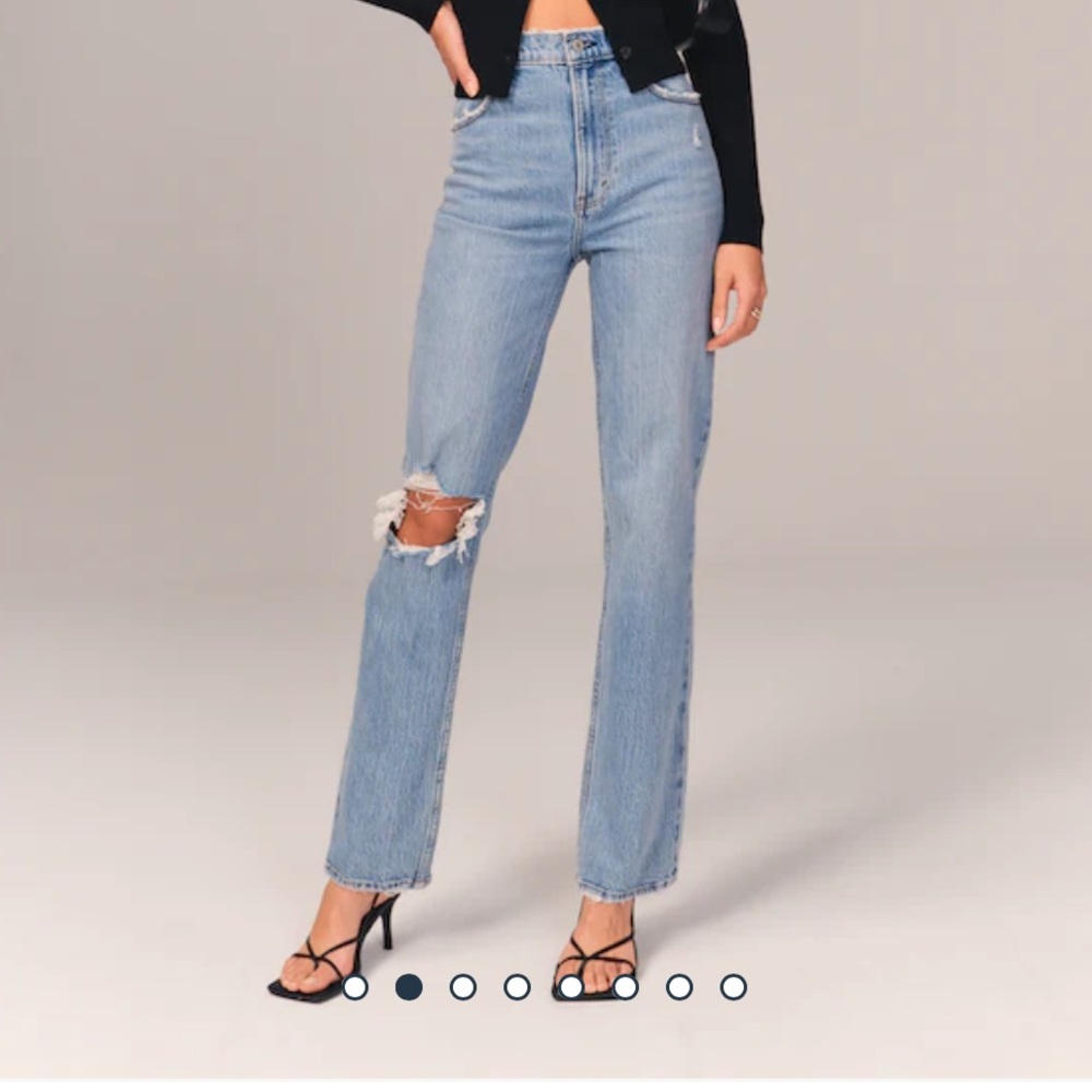 Abercrombie 90’s Straight Ultra High Rise Jeans size 26